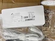 FSP 20V 16.5A 筆電變壓器， 筆電電源供應器，筆電充電器 5.5 x 2.5mm 