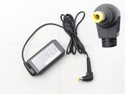 PANASONIC 16V 1.5A 筆電變壓器， 筆電電源供應器，筆電充電器 5.5 x 2.5mm 