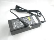 FUJITSU 20V 3.25A 筆電變壓器， 筆電電源供應器，筆電充電器 5.5 x 2.5mm 