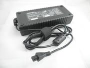 TOSHIBA 15V 8A 筆電變壓器， 筆電電源供應器，筆電充電器 