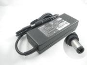 TOSHIBA 19V 4.74A 筆電變壓器， 筆電電源供應器，筆電充電器 5.5 x 2.5mm 