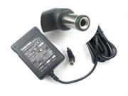 TOSHIBA 5V 3A 筆電變壓器， 筆電電源供應器，筆電充電器 5.5 x 2.1mm 